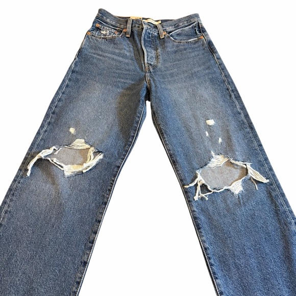 Levi's Denim - Levi’s Ribcage Straight Ankle Jeans Distressed Knee Holes 27 x 27 NWT